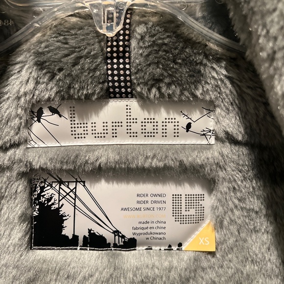 BURTON Burton Like-new Vintage Women’s Black Patterned Ski & Snow Jacket Size XS - Picture 2 of 7
